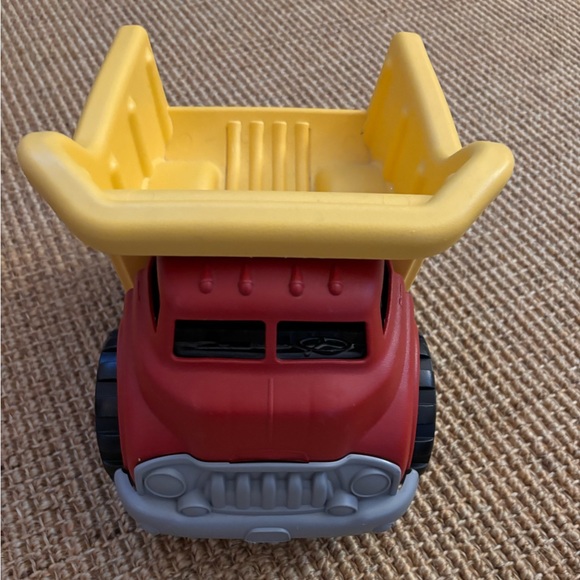 Green Toys dump truck. - Picture 1 of 2
